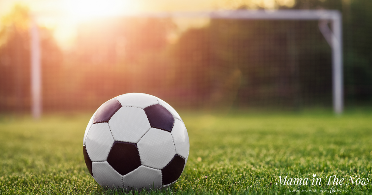 10 Things Every Soccer Player Should Bring to The Field